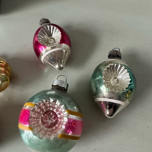 Vintage shiny brite Christmas ornaments concave lantern  lot - Picture 2 of 11